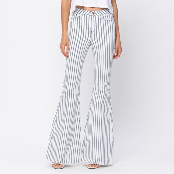 Judy Blue Janelle Full Size High Waist Star Print Flare Jeans